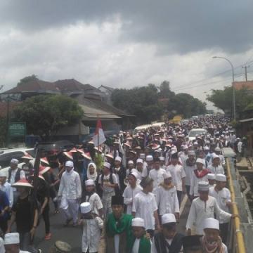 Foto-foto Longmarch Warga Ciamis Menuju Jakarta